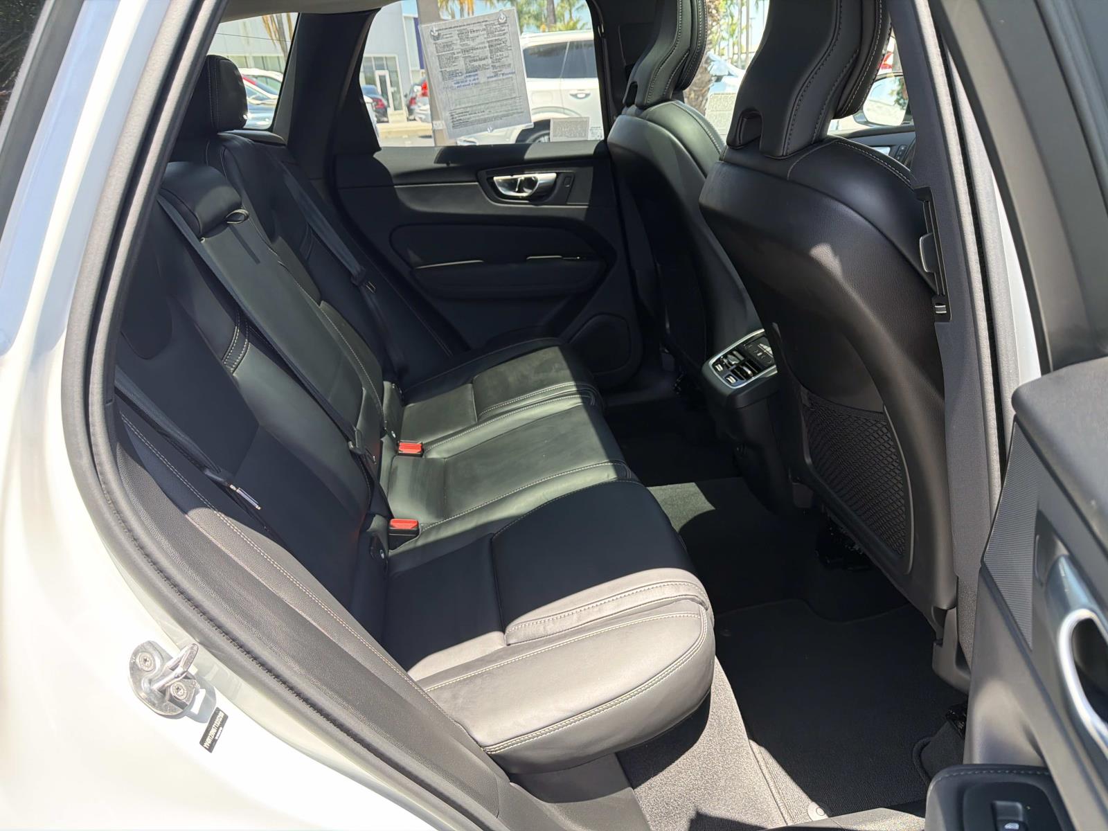 2026 Volvo XC60 Ultra - Photo 24