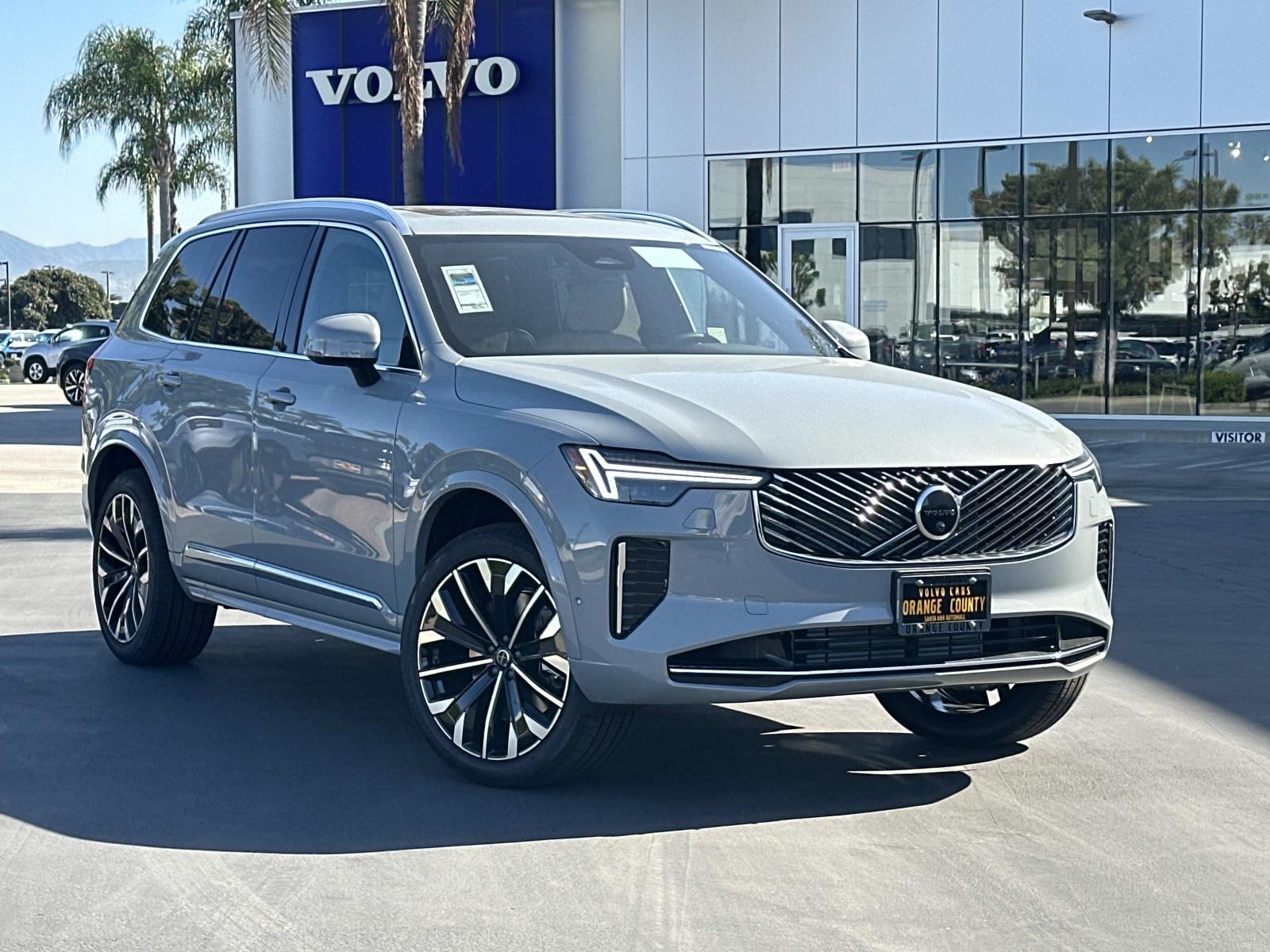 2026 Volvo XC90 plug-in hybrid T8 Plus 7-Seater