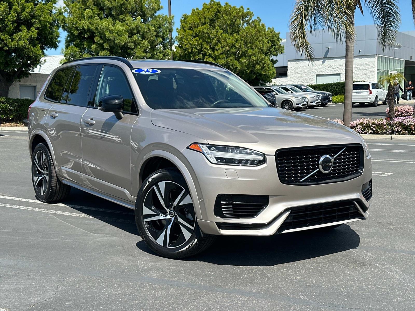 2023 Volvo XC90 Plus