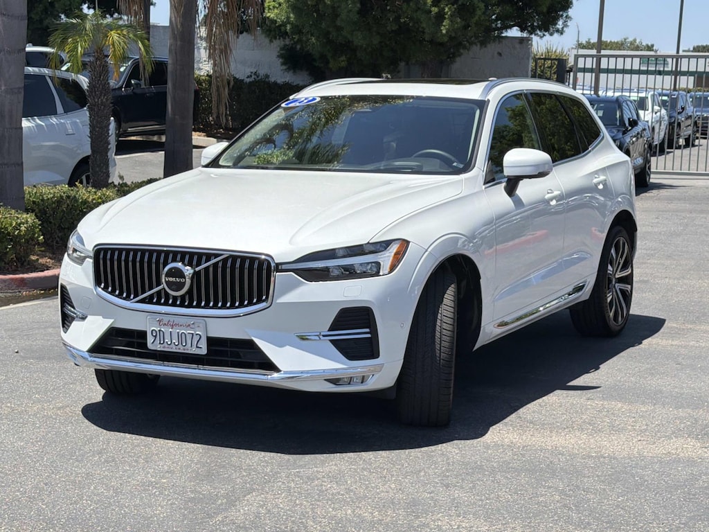 Certified 2023 Volvo XC60 B5 AWD Ultimate Bright Theme Sport Utility
