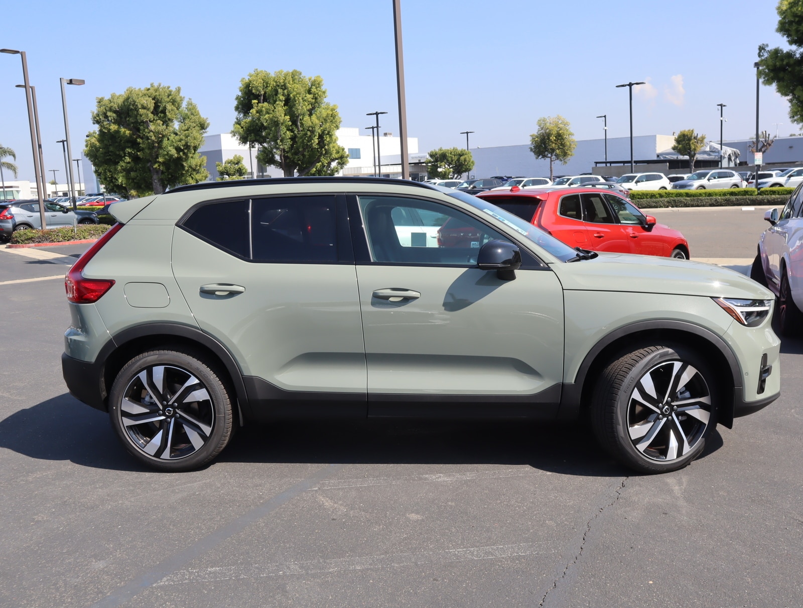 Certified 2024 Volvo XC40 Ultimate with VIN YV4L12UM8R2292935 for sale in Santa Ana, CA