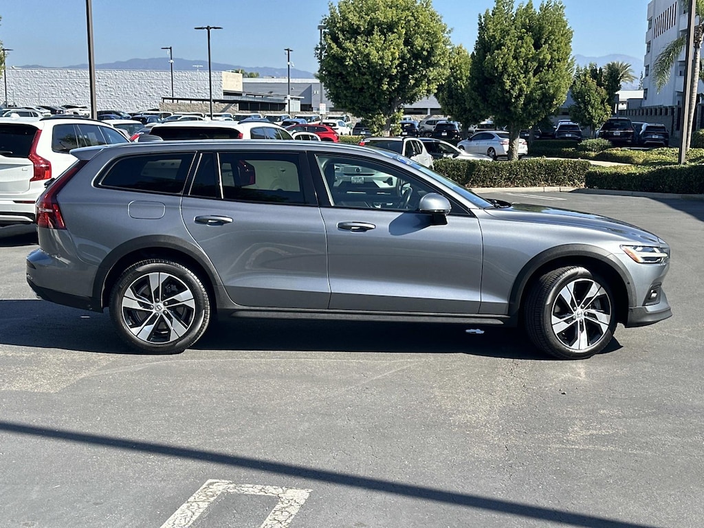 Certified 2021 Volvo V60 Cross Country T5 AWD Car
