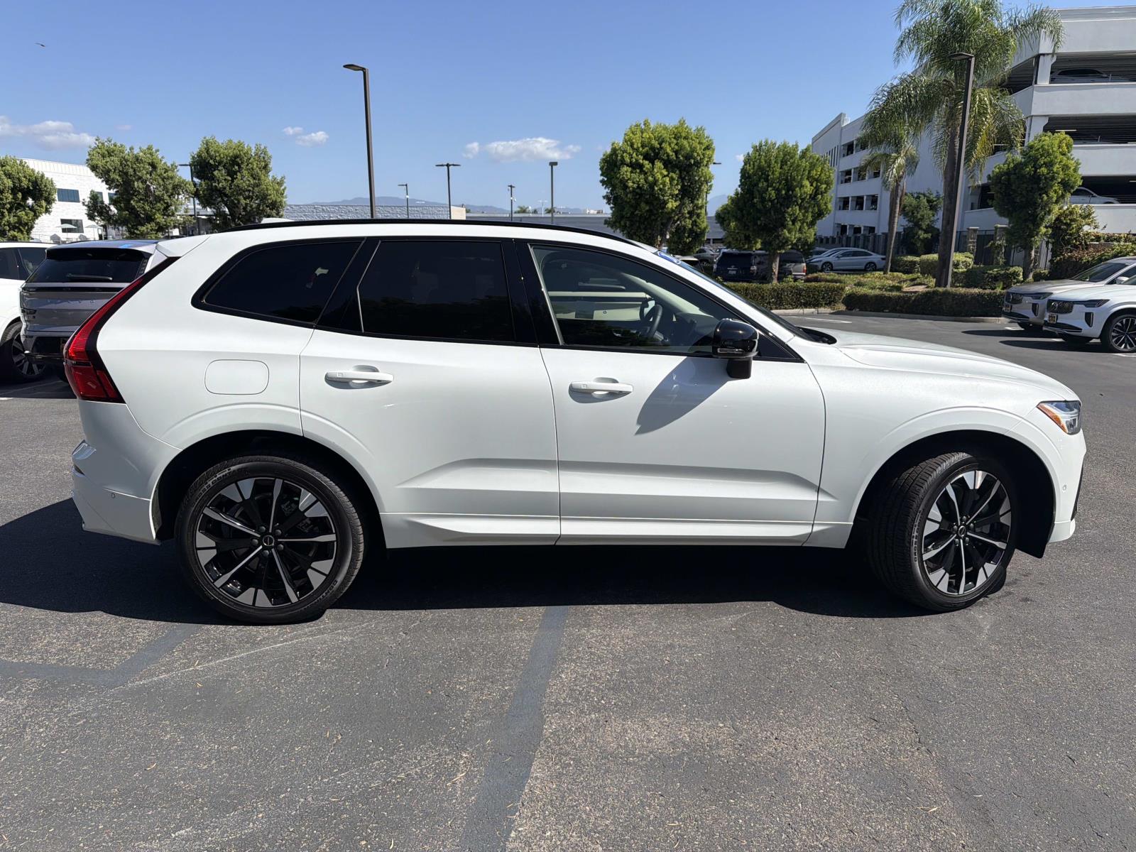 Used 2026 Volvo XC60 plug-in hybrid T8 Plus SUV