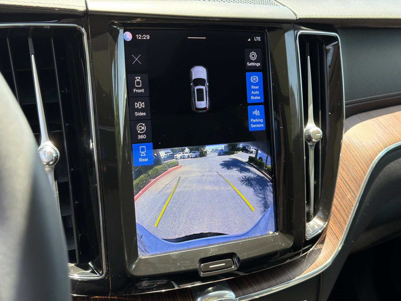 2023 Volvo XC60 Ultimate - Photo 13