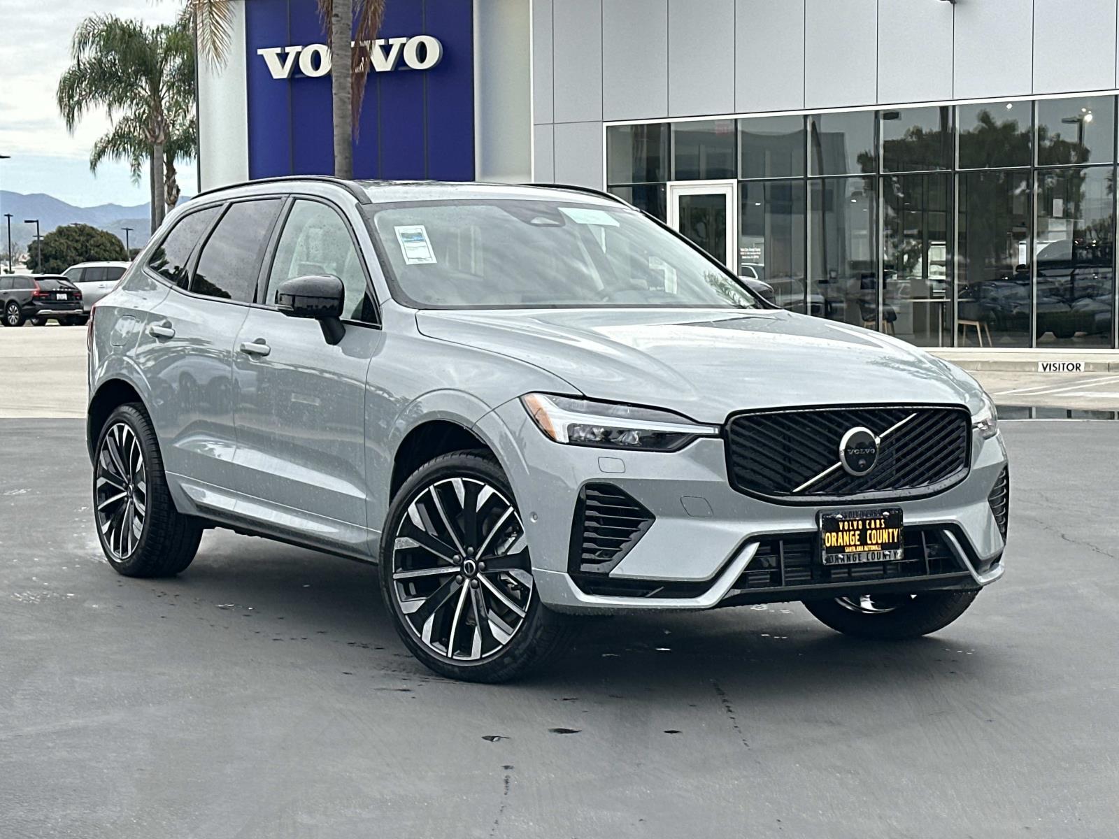 2026 Volvo XC60 T8 Ultra Dark AWD's photo