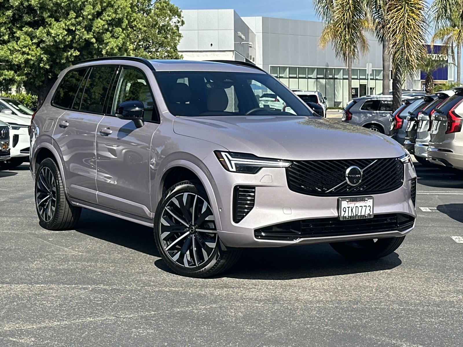 2026 Volvo XC90 B6 Ultra Dark 7-Passenger AWD