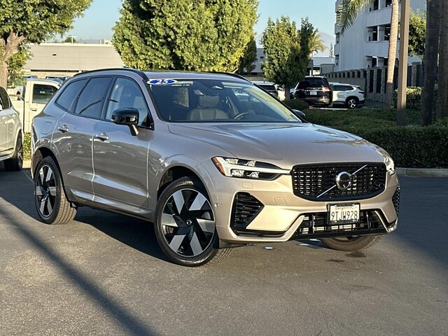 2025 Volvo XC60 Plug-In Hybrid T8 AWD Plus Sport Utility 2025 Volvo XC60 Plug-In Hybrid T8 AWD Plus Sport Utility