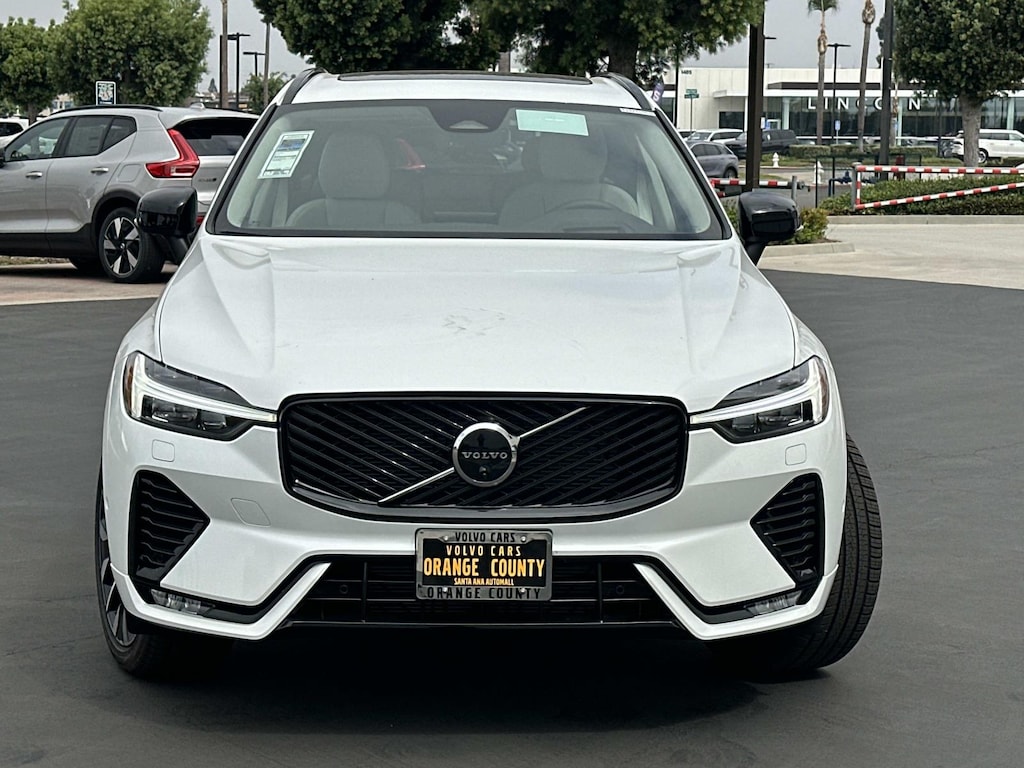 New 2026 Volvo XC60 B5 Ultra SUV
