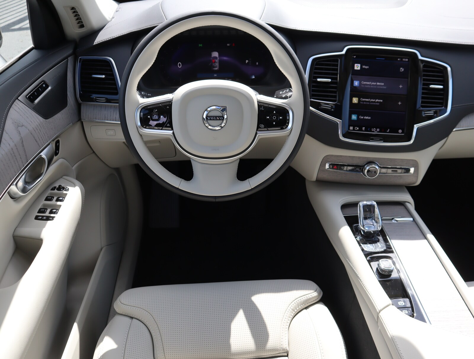 2024 Volvo XC90 Ultimate photo 2
