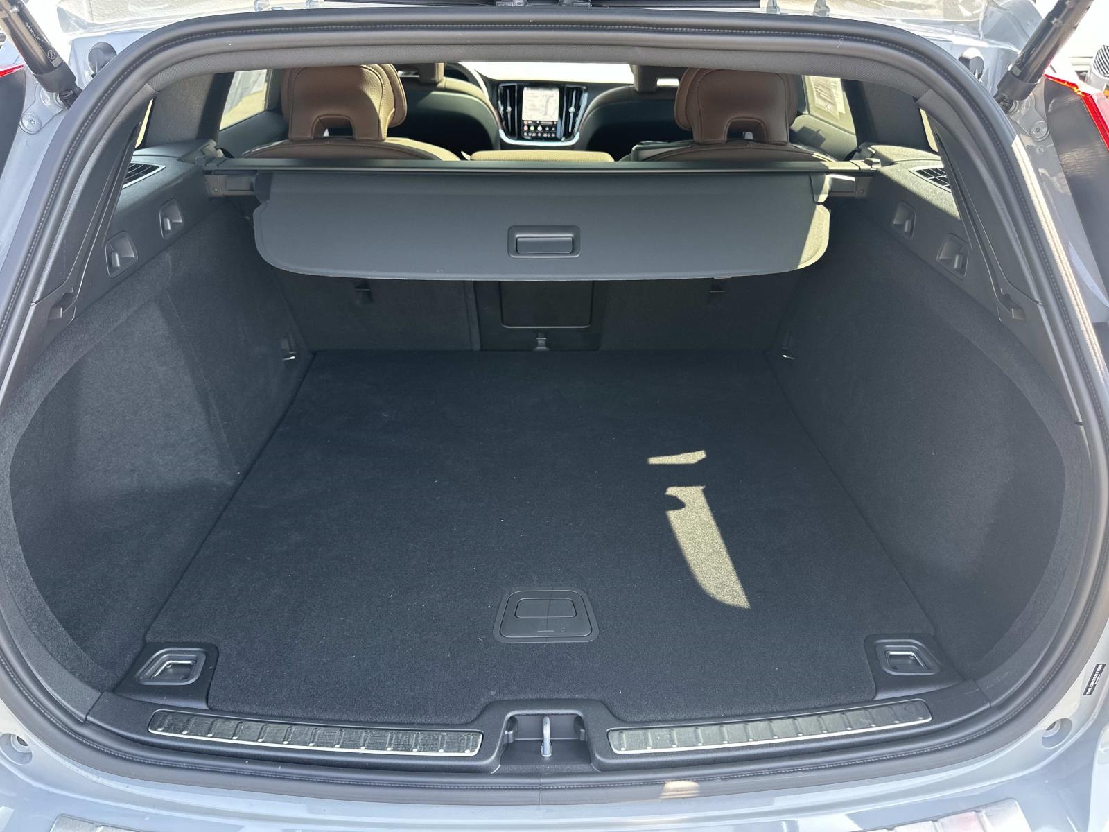 2026 Volvo V60 Cross Country Plus - Photo 23