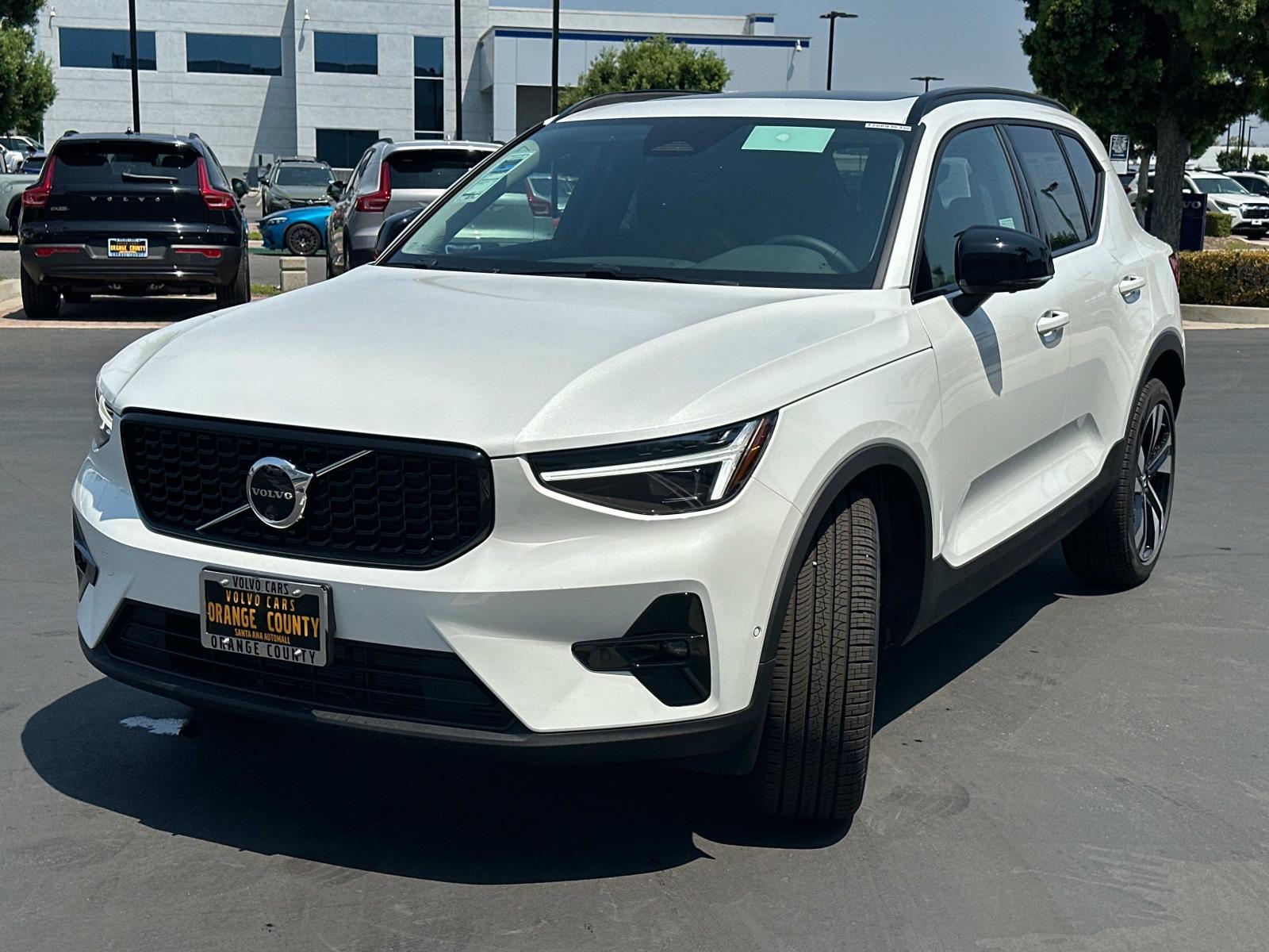 2026 Volvo XC40 Ultra - Photo 6