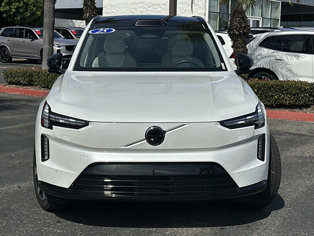 Certified 2025 Volvo EX90 Twin Motor Ultra 6-Seater Sport Utility