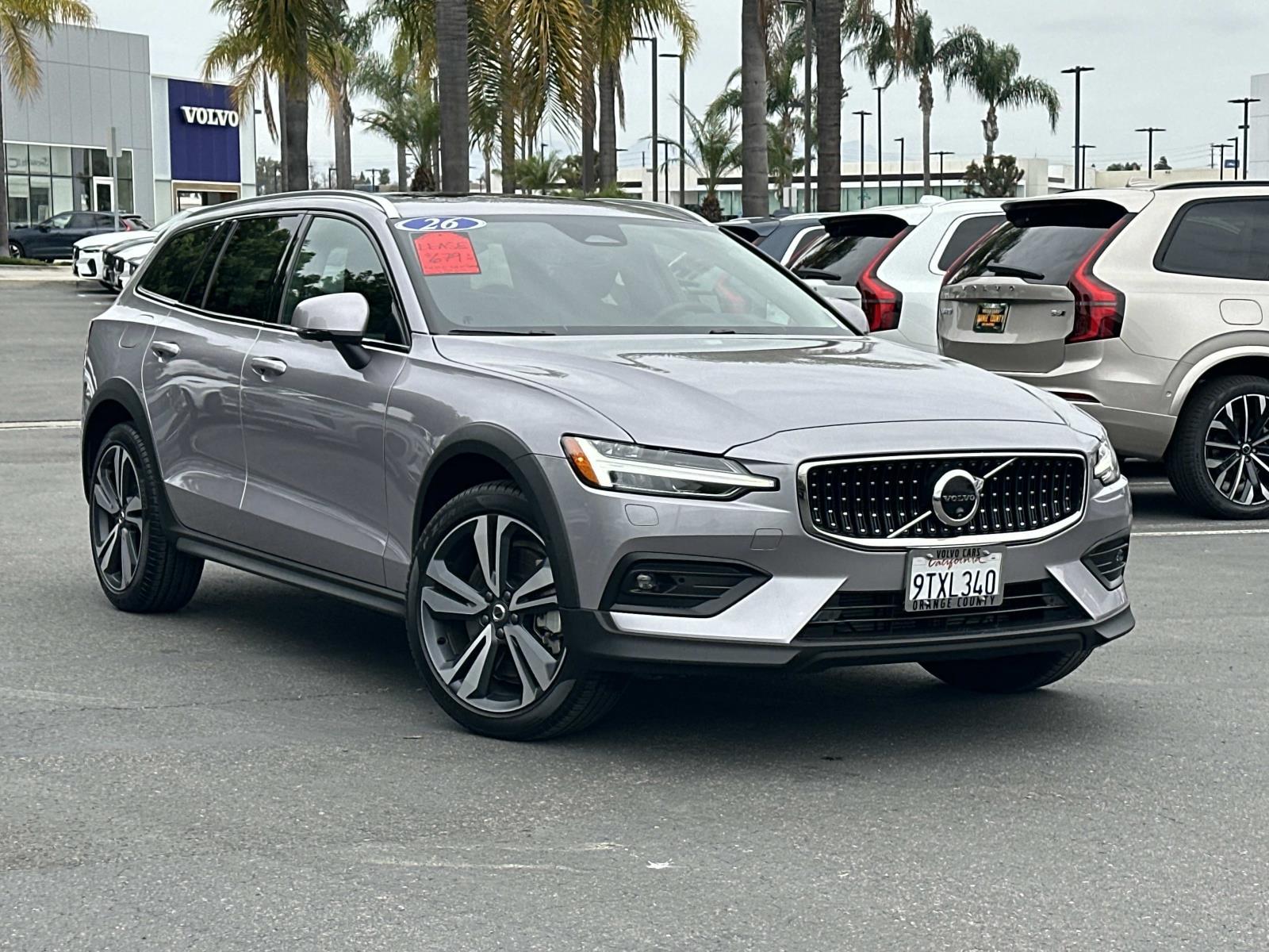2026 Volvo V60 Cross Country B5 Plus AWD's photo
