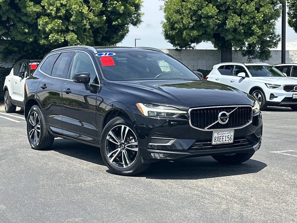 Used 2021 Volvo XC60 T5 FWD Momentum Sport Utility