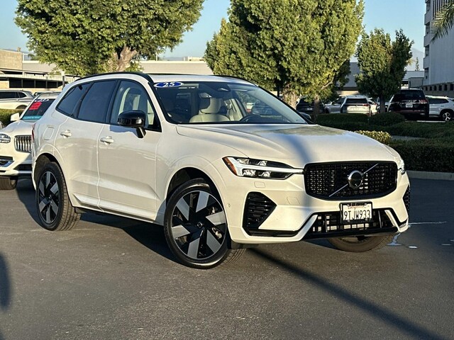 2025 Volvo XC60 Plug-In Hybrid T8 AWD Plus Sport Utility 2025 Volvo XC60 Plug-In Hybrid T8 AWD Plus Sport Utility