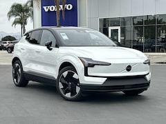 2026 Volvo EX30 Twin Motor Ultra AWD SUV