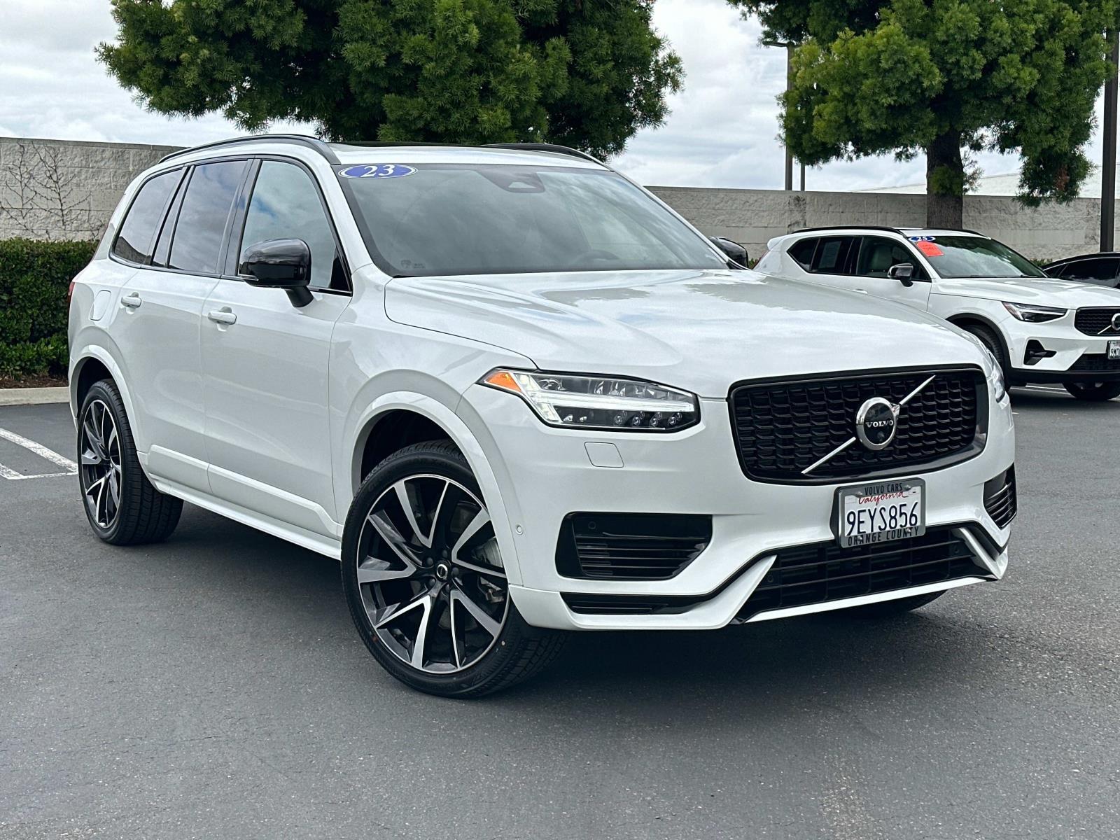 2023 Volvo XC90 Plus