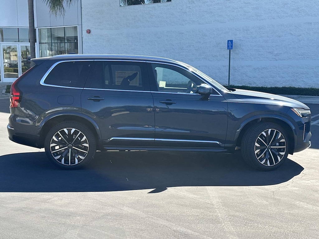 New 2026 Volvo XC90 plug-in hybrid T8 Plus 7-Seater SUV