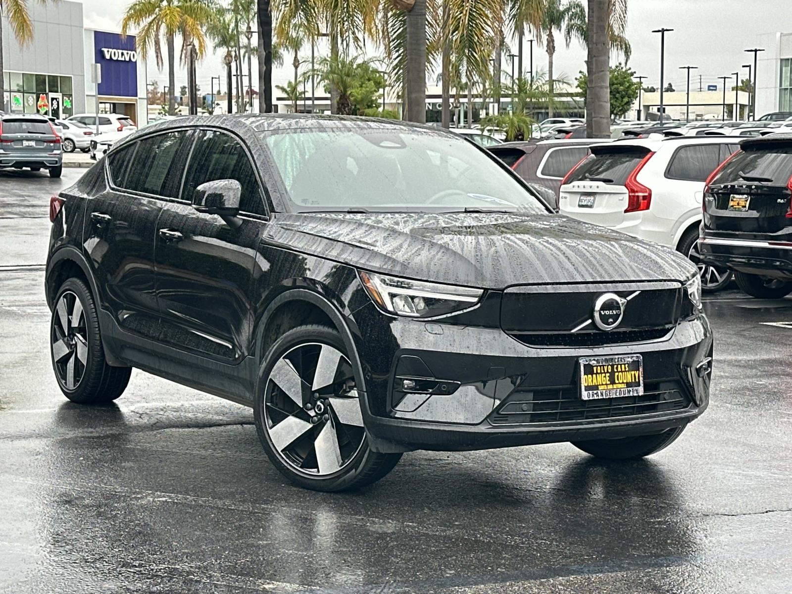 2023 Volvo C40 Ultimate's photo