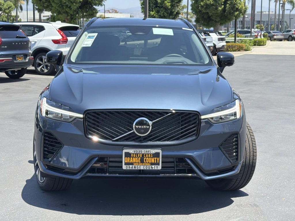 New 2026 Volvo XC60 plug-in hybrid T8 Ultra SUV