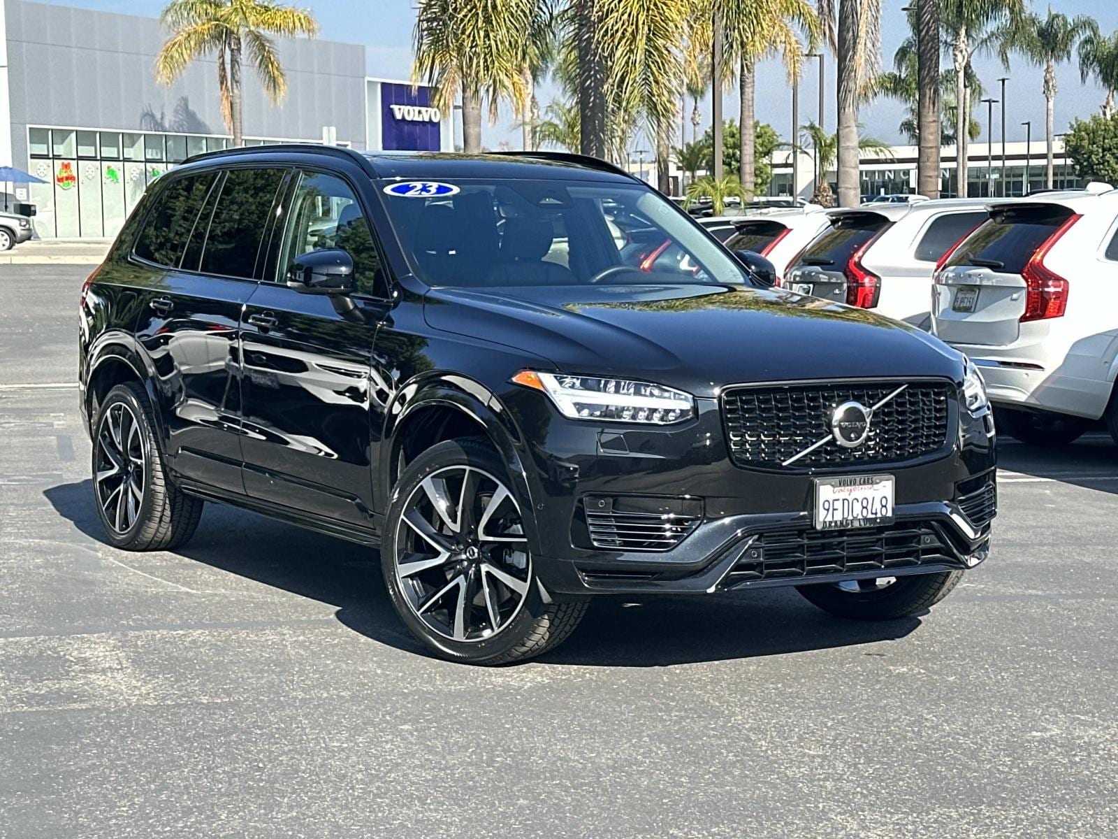 2023 Volvo XC90 Plus's photo