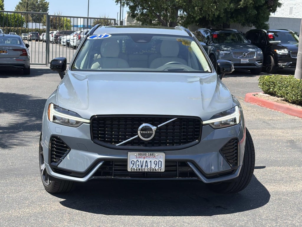 Certified 2023 Volvo XC60 Recharge Plug-In Hybrid T8 eAWD PHEV Ultimate Dark Theme Sport Utility