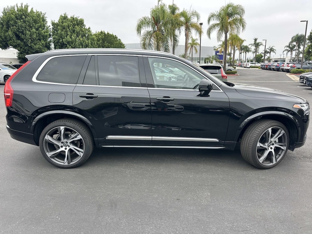 Certified 2024 Volvo XC90 B6 AWD Ultimate Bright Theme 6P Sport Utility