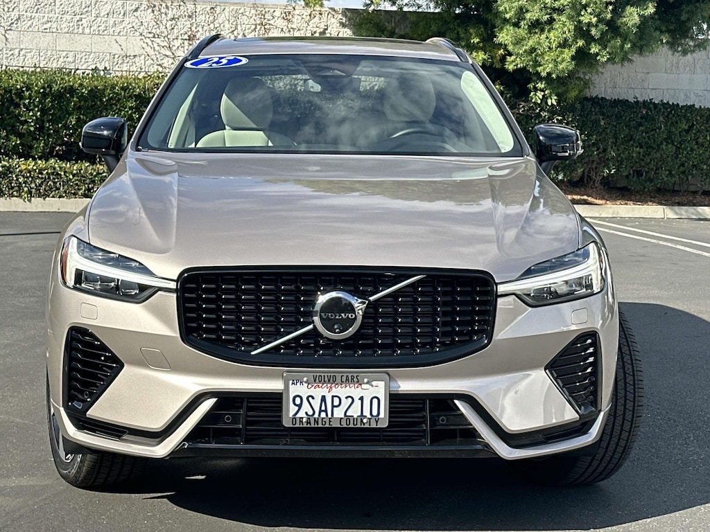 Certified 2025 Volvo XC60 Plug-In Hybrid T8 AWD Plus Sport Utility