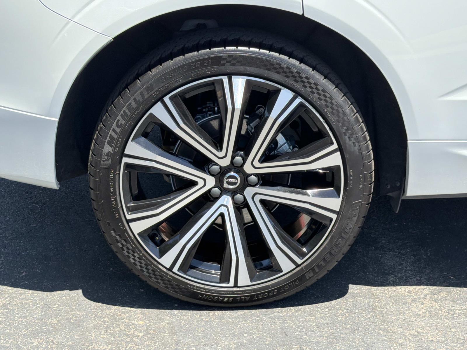 2023 Volvo XC60 Ultimate - Photo 27