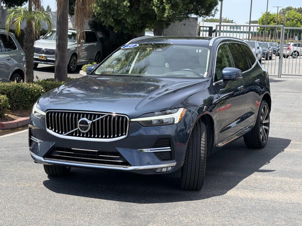 Certified 2023 Volvo XC60 B5 AWD Ultimate Bright Theme Sport Utility