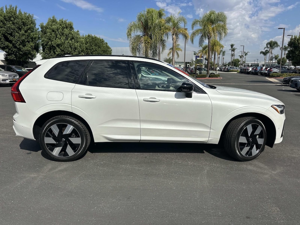 Certified 2025 Volvo XC60 Plug-In Hybrid T8 AWD Plus Sport Utility