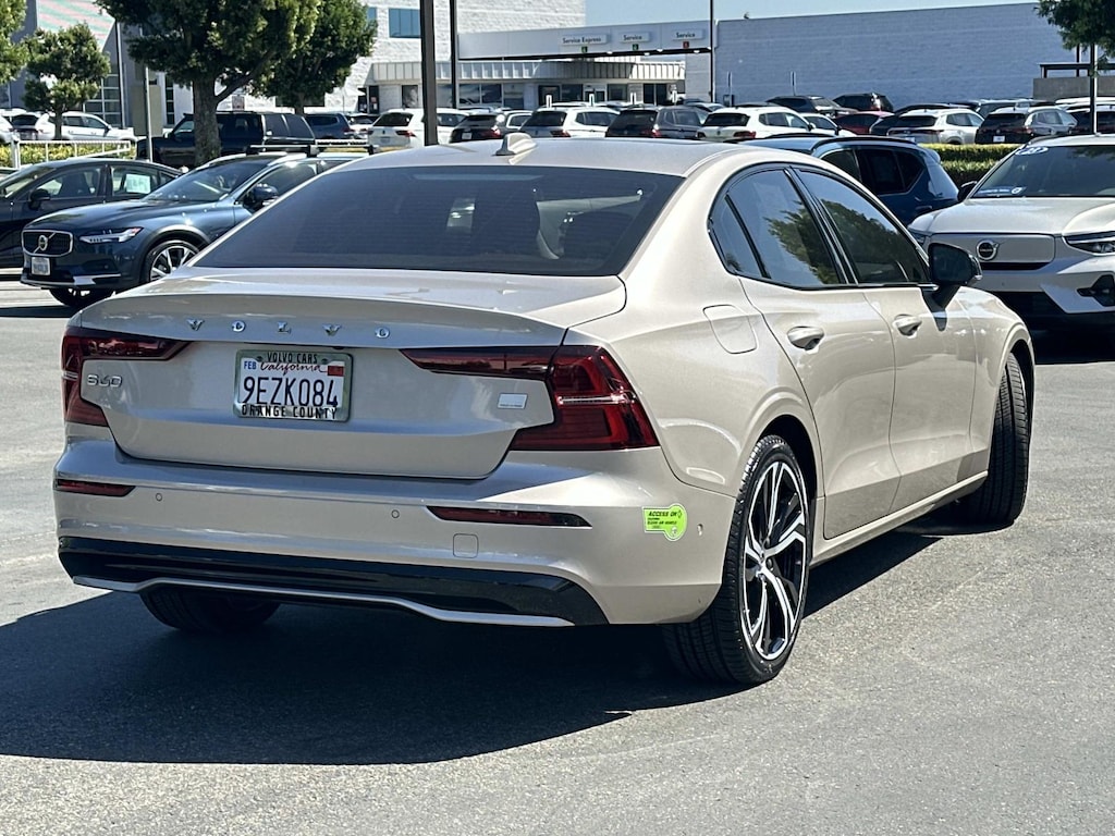 Certified 2023 Volvo S60 Recharge Plug-In Hybrid T8 eAWD PHEV Plus Dark Theme Car