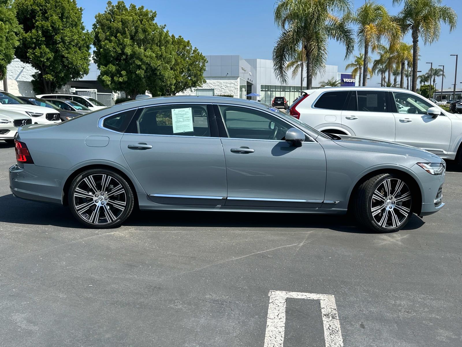 2023 Volvo S90 Plus photo 3