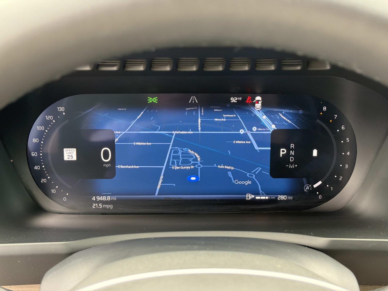 2026 Volvo XC90 Plus - Photo 10