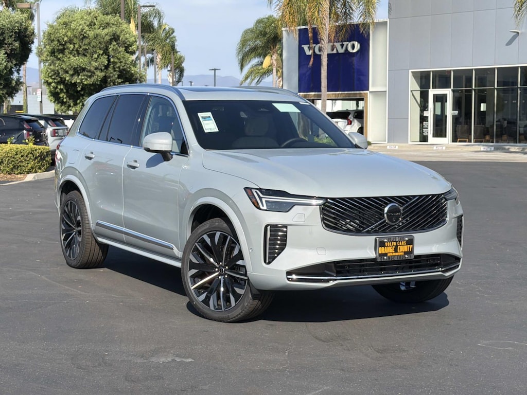 New 2026 Volvo XC90 B6 Plus 7-Seater SUV