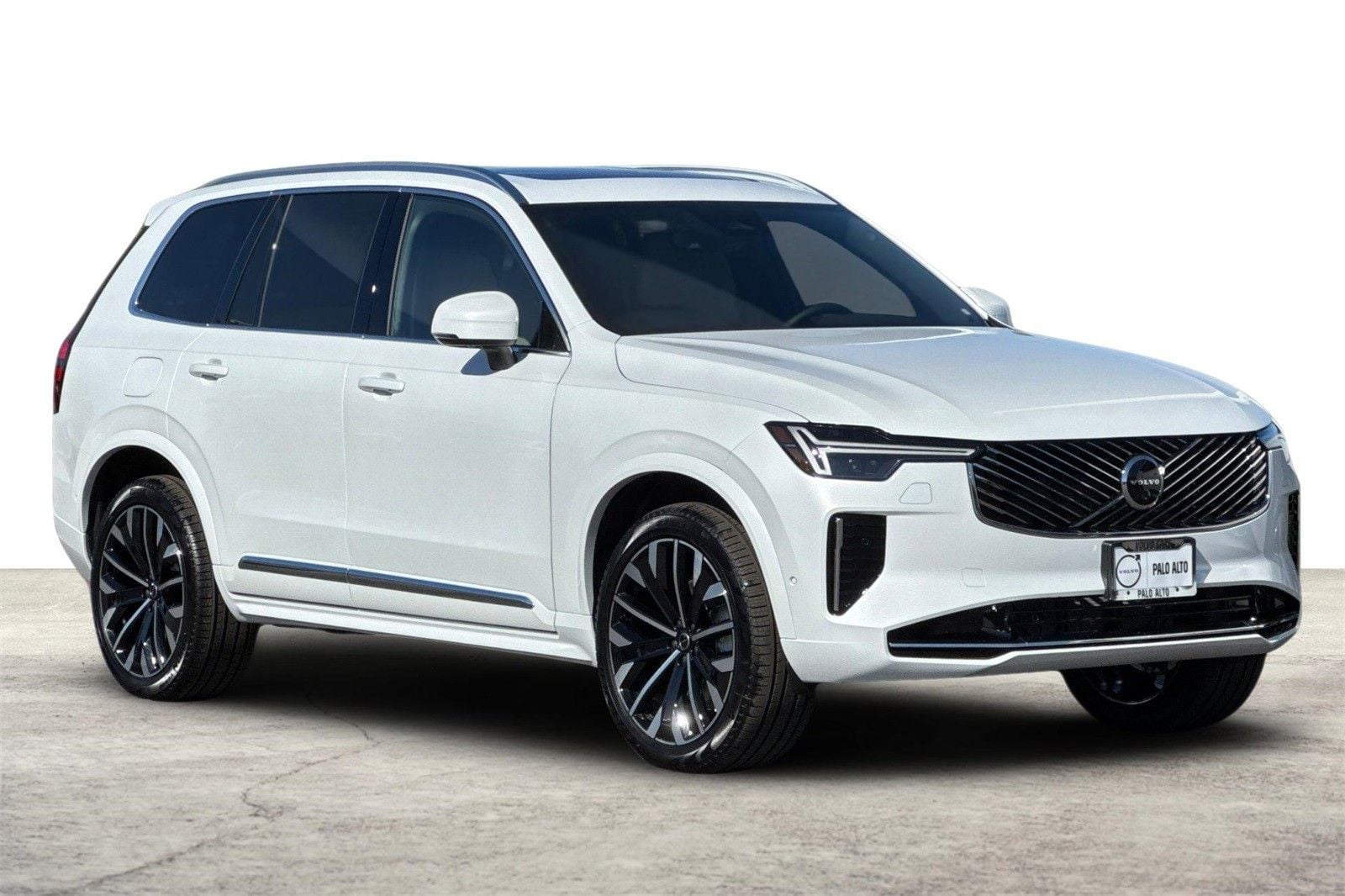 2026 Volvo XC90 Plus - Photo 9