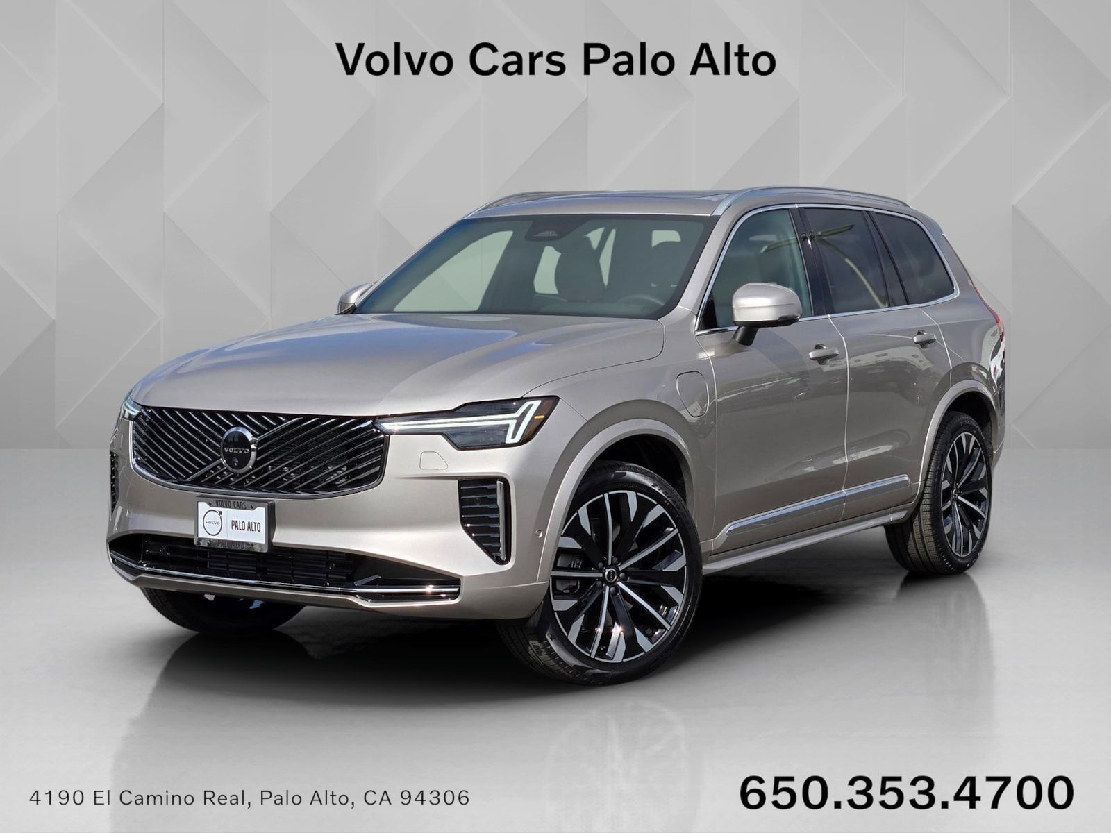 2026 Volvo XC90 T8 Recharge Plus Bright 7-Seat 4WD's photo