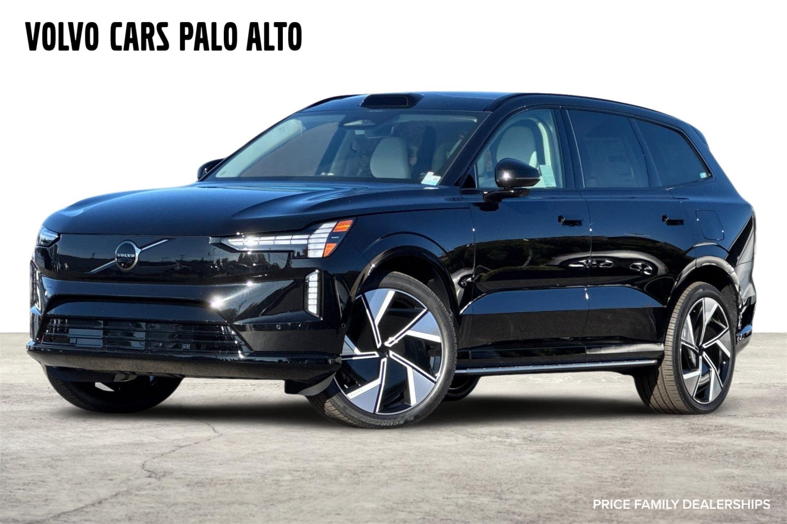 2025 Volvo EX90 Plus's photo