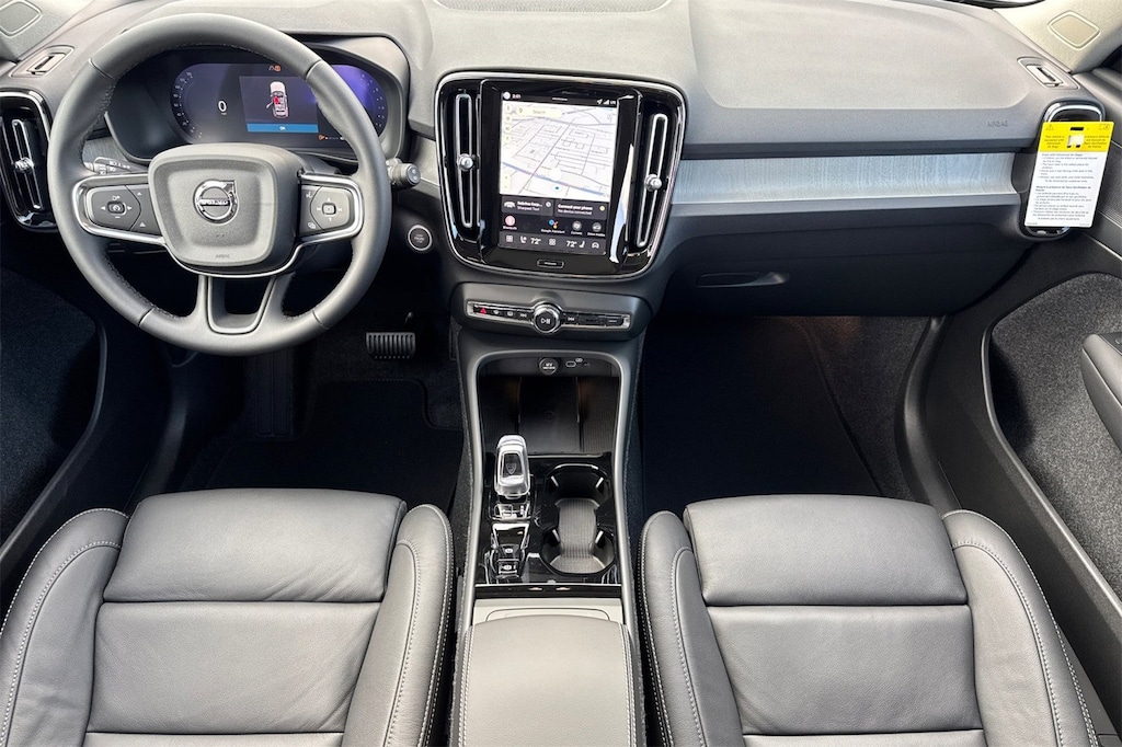 New 2026 Volvo XC40 B5 Plus SUV