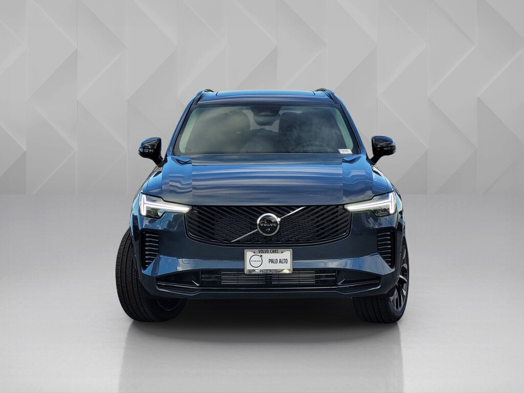 New 2026 Volvo XC90 plug-in hybrid T8 Ultra Dark Theme 7-Seater SUV