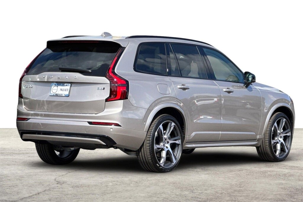 New 2026 Volvo XC90 B6 Ultra Dark Theme 7-Seater SUV