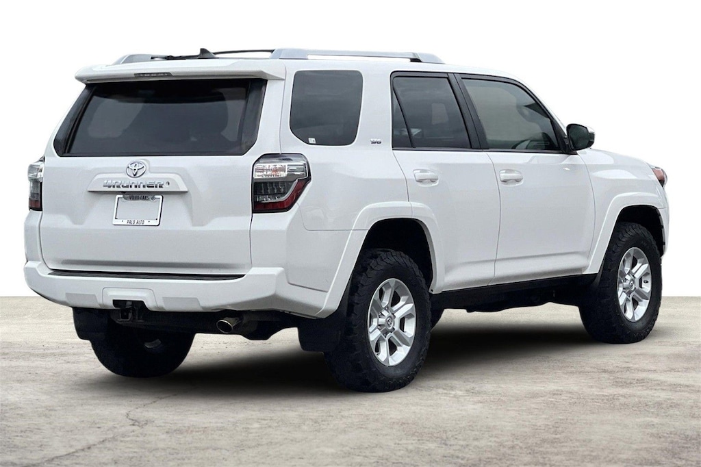 Used 2018 Toyota 4Runner SR5 SUV