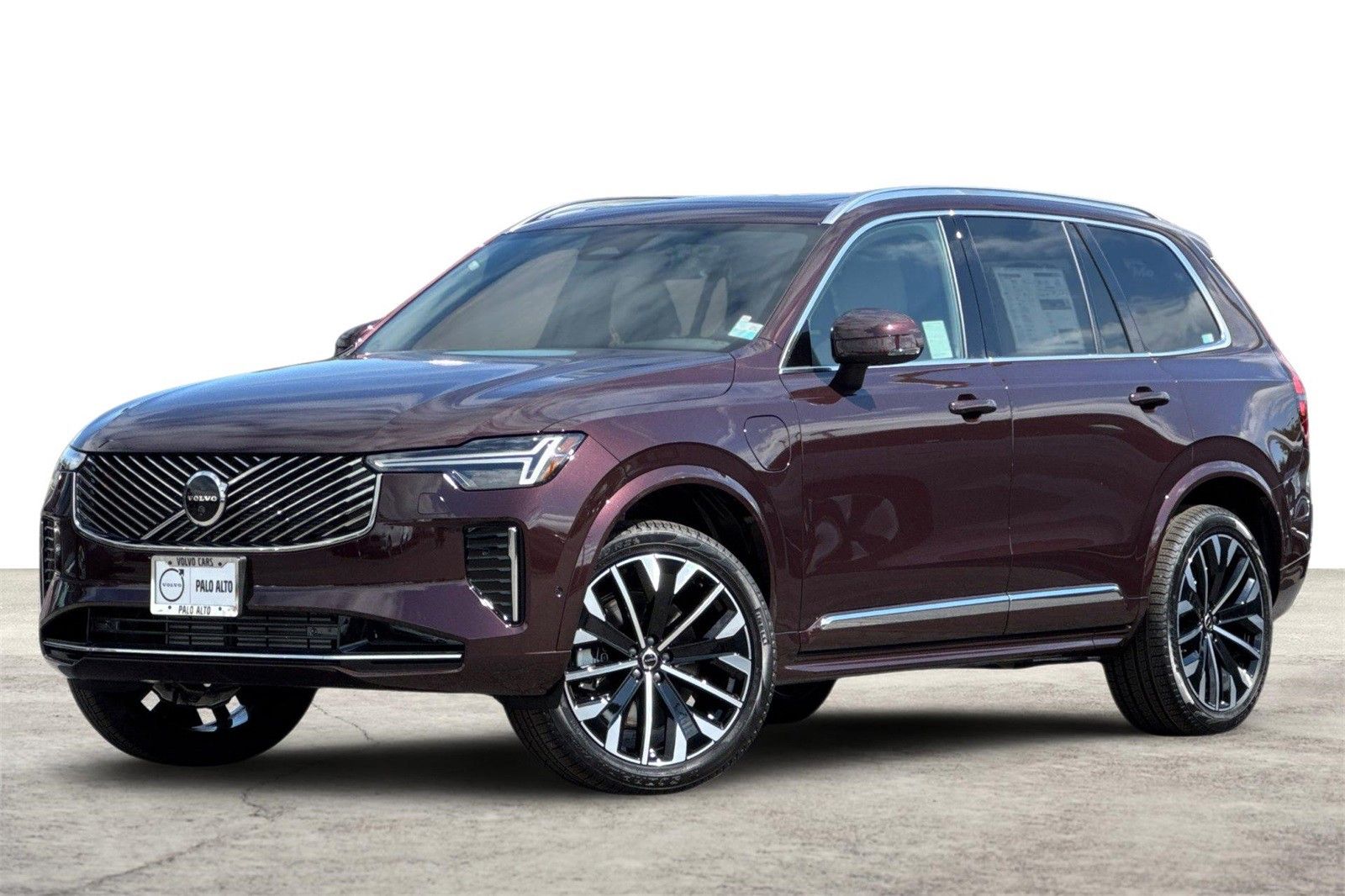 2026 Volvo XC90 T8 Recharge Plus Bright 7-Seat 4WD's photo