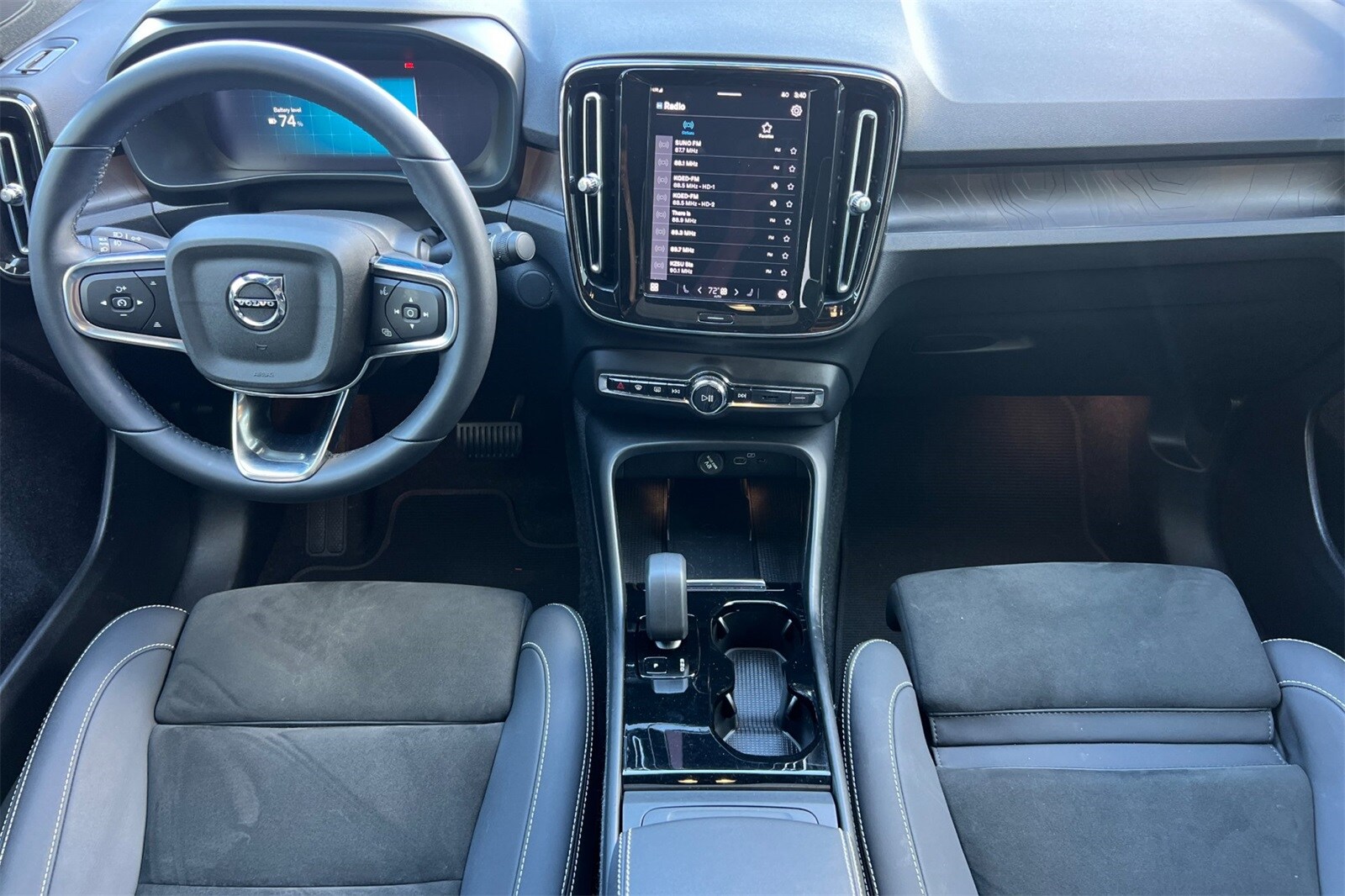 2023 Volvo C40 Recharge Plus photo 4