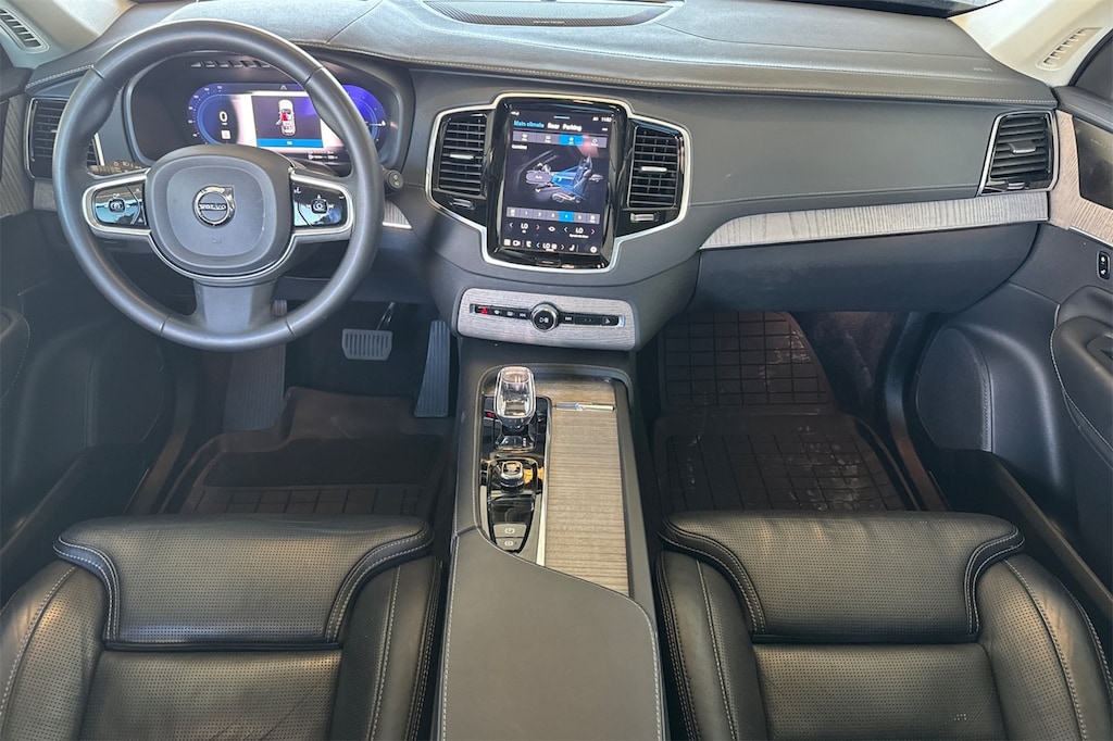 Certified 2023 Volvo XC90 Recharge Plug-In Hybrid Ultimate SUV