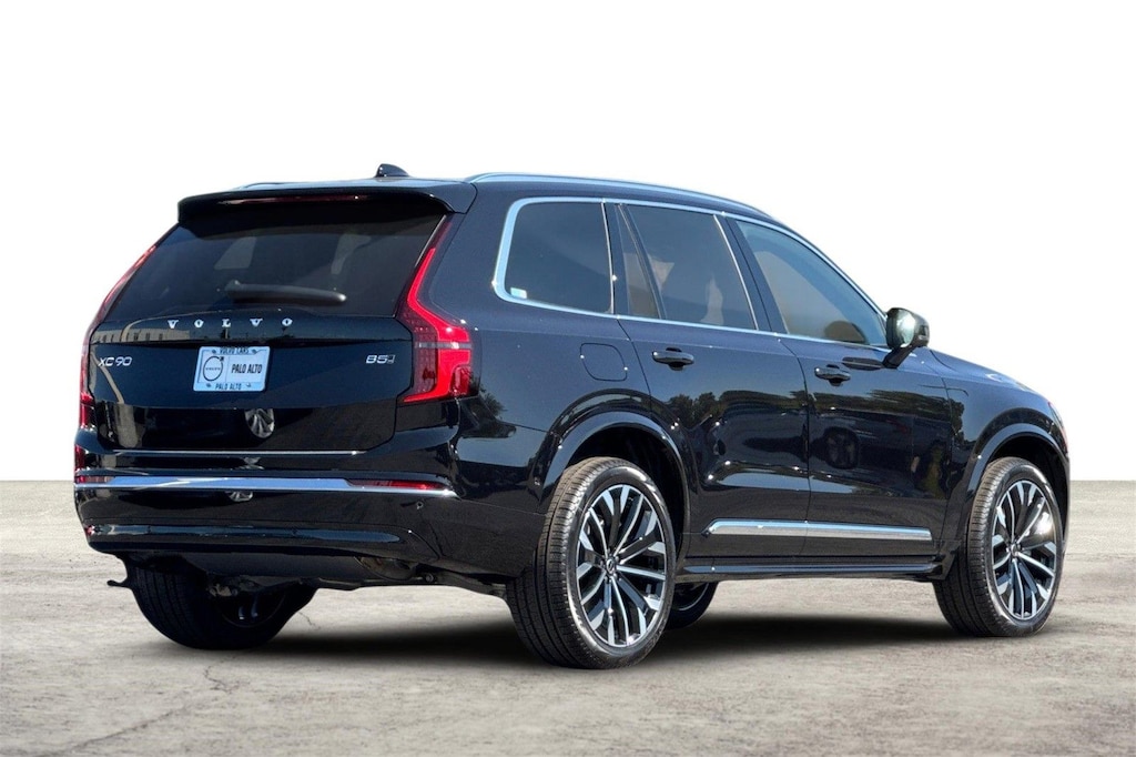 New 2026 Volvo XC90 B5 Plus 7-Seater SUV