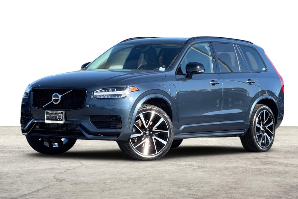 Certified 2023 Volvo XC90 Recharge Plug-In Hybrid Ultimate SUV