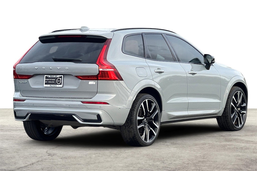 Certified 2024 Volvo XC60 Recharge Plug-In Hybrid Ultimate SUV