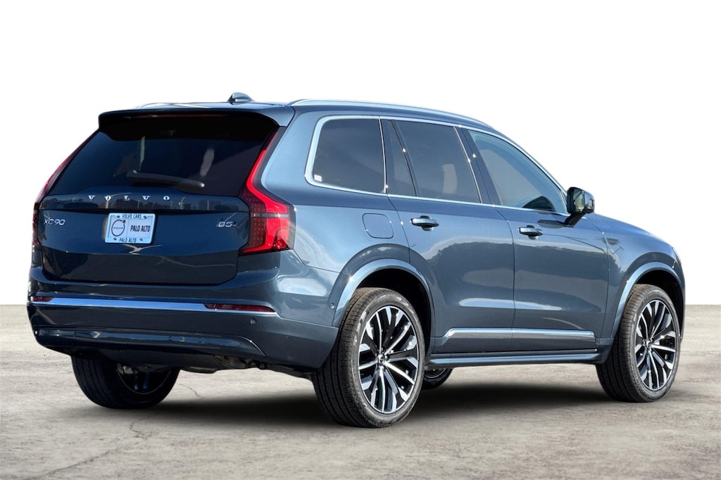 New 2026 Volvo XC90 B5 Plus 7-Seater SUV