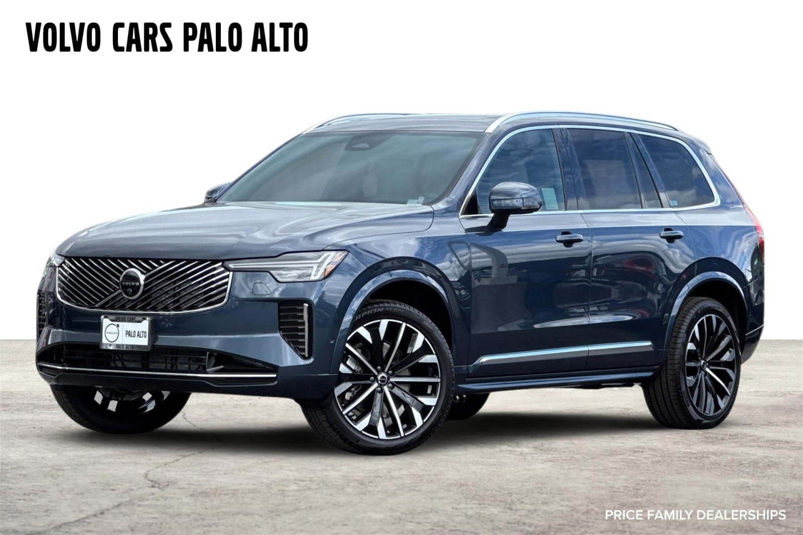 2026 Volvo XC90 Plus's photo